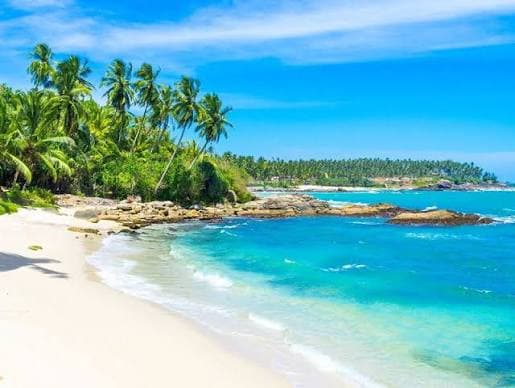Bentota beach
